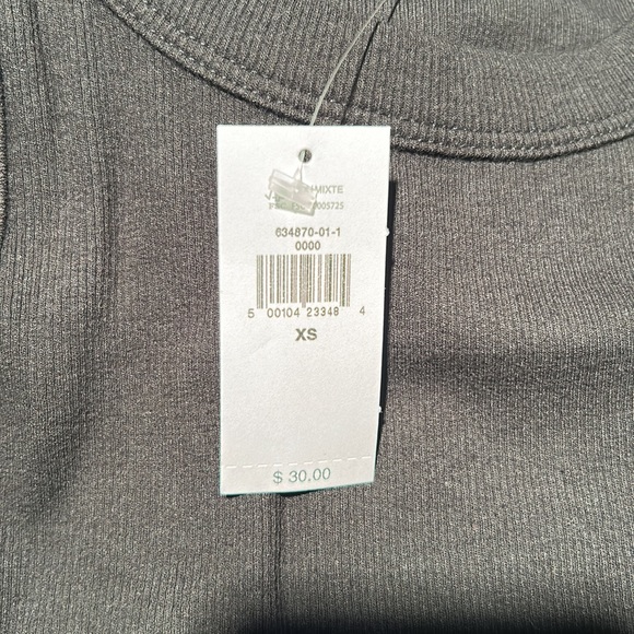 BUNDLE: 2 Tank Tops (NWT) - Picture 4 of 11